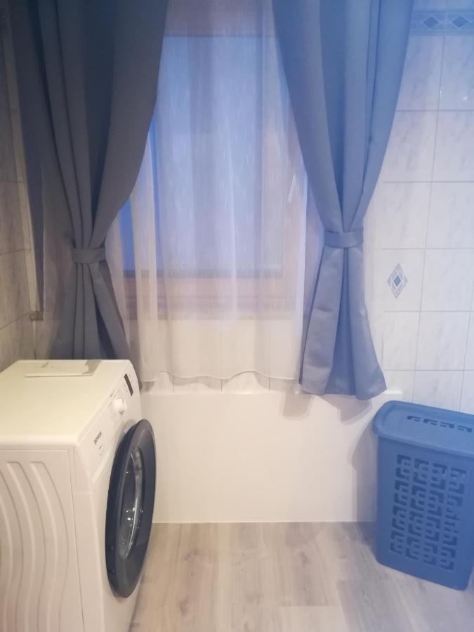 Large Cozy Apartment Grubweg 130 Qm 圣马丁安提奈各布里奇 外观 照片